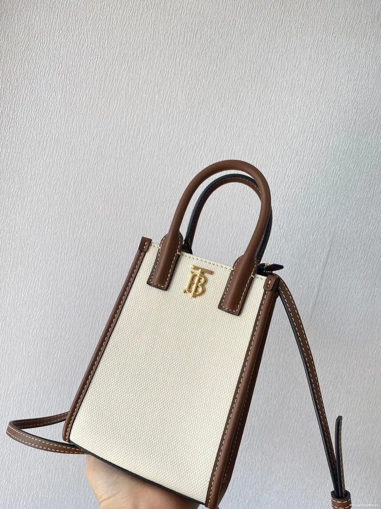 Official FirstBag Ru Frances MICRO Tote BURBERRY 0515